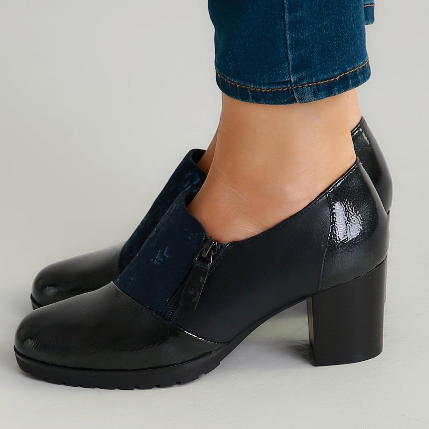 Allegra - Mocasín Comfort con Tacón