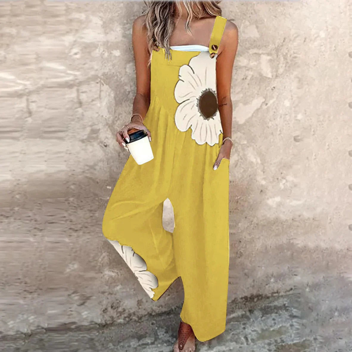 Cómodo mono estampado